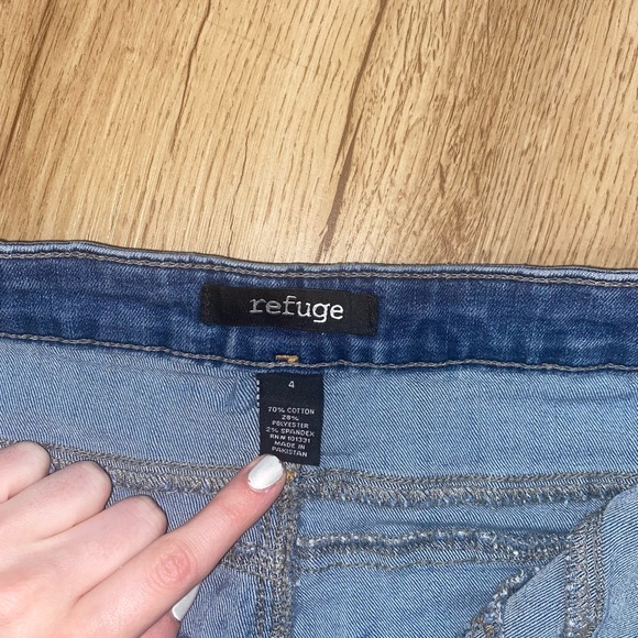 Refuge High Rise Button Skinny Jeans - Picture 5 of 6